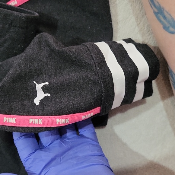 Victoria's Secret PINK Yoga Pants - Picture 9 of 9